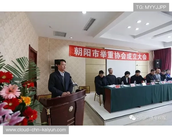 举重协会加强青少年训练周期化管理研究，青少年举重训练计划